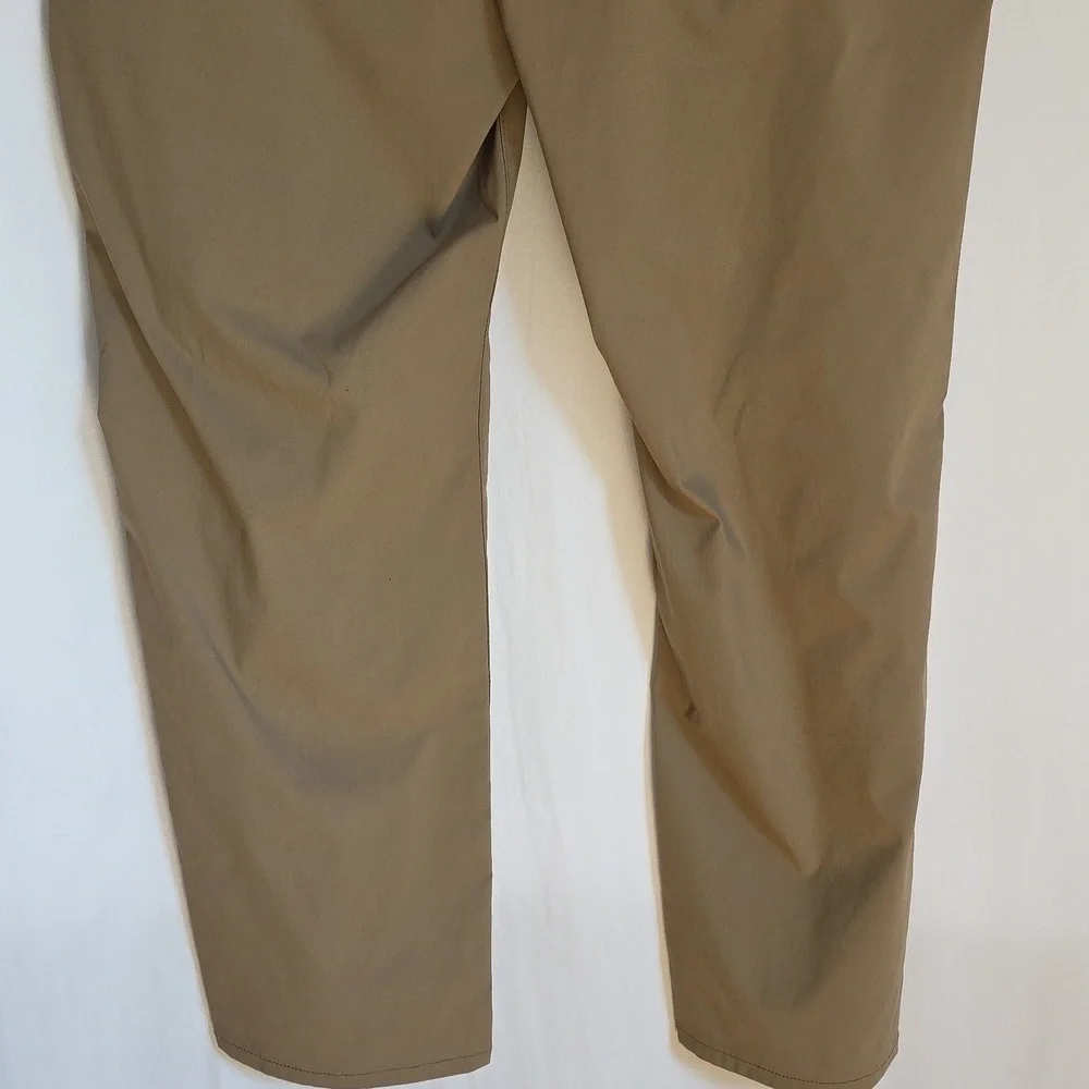 Weatherproof Vintage Mens Brown Pants. Size 38